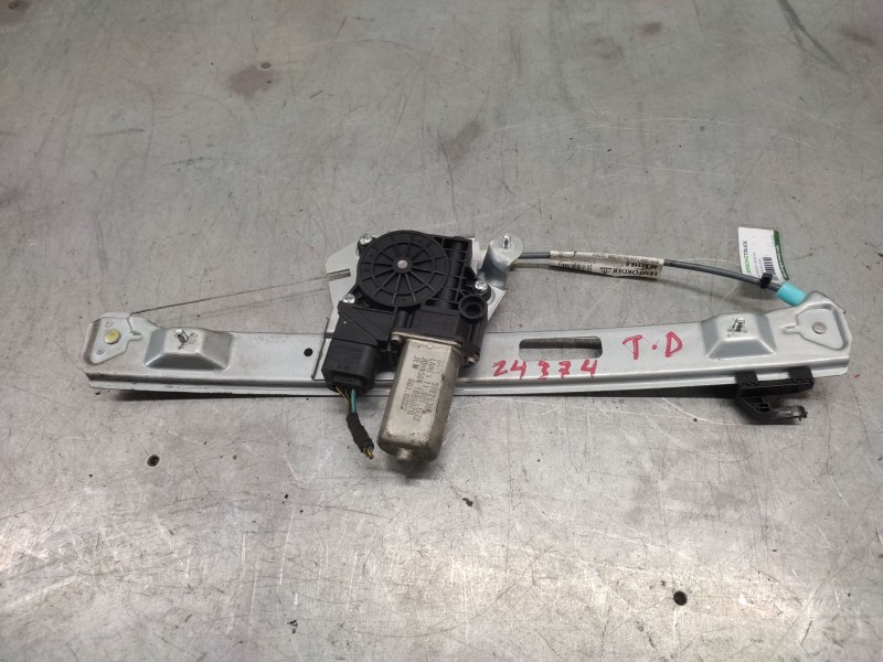 Recambio de elevalunas trasero derecho para bmw serie 3 berlina (e90) 320d referencia OEM IAM 71001603  