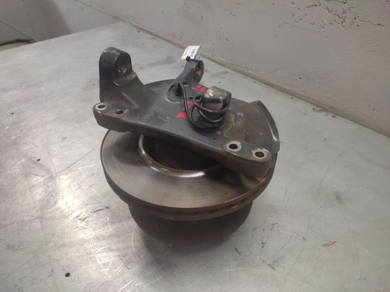 Recambio de mangueta delantera izquierda para iveco daily iv caja/chasis 70c17, 70c17 /p referencia OEM IAM   