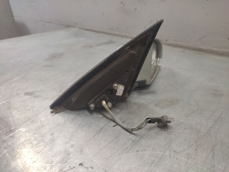 Recambio de retrovisor derecho para nissan primera berlina (p12) acenta referencia OEM IAM  ELECTRICO 5 CABLES