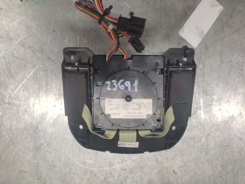 Recambio de mando multifuncion para mercedes-benz clase s (w221) berlina 500 (221.071) referencia OEM IAM A2218700451  