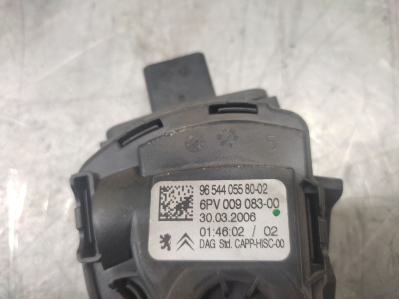 Recambio de potenciometro pedal para peugeot 207 x-line referencia OEM IAM 9654405580  5 PINS