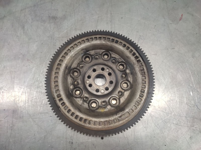 Recambio de volante motor para ford focus berlina (cap) ambiente (d) referencia OEM IAM   