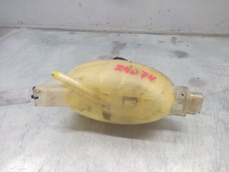 Recambio de deposito expansion para renault trafic ii furgoneta (fl) 1.9 dci 100 (fl0c) referencia OEM IAM   