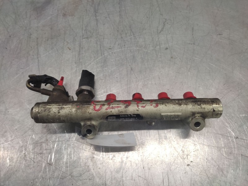 Recambio de rampa inyectora para volkswagen golf iv berlina (1j1) referencia OEM IAM 0445214049  