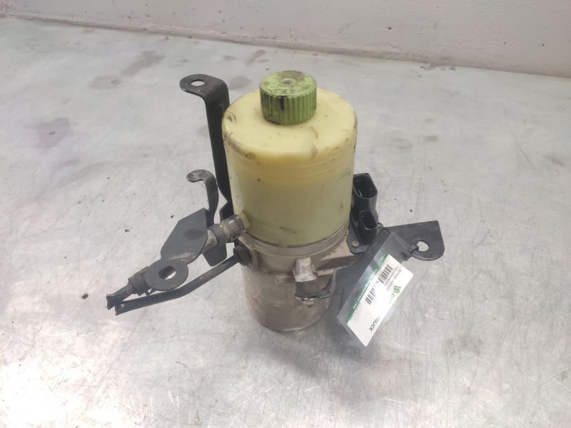 Recambio de bomba servodireccion para volkswagen polo (9n1) gt referencia OEM IAM 6Q0423156AB  