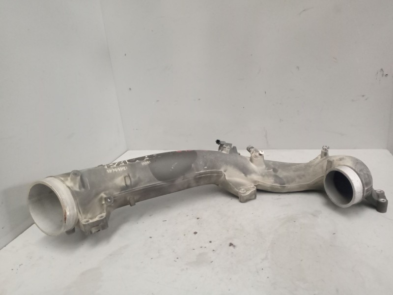 Recambio de tubo admision para daf serie xf106.xxx referencia OEM IAM 1936104  