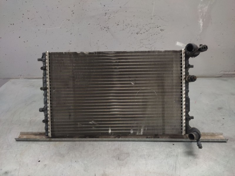 Recambio de radiador agua para skoda fabia (6y2/6y3) attractive referencia OEM IAM 6Q0121253L  