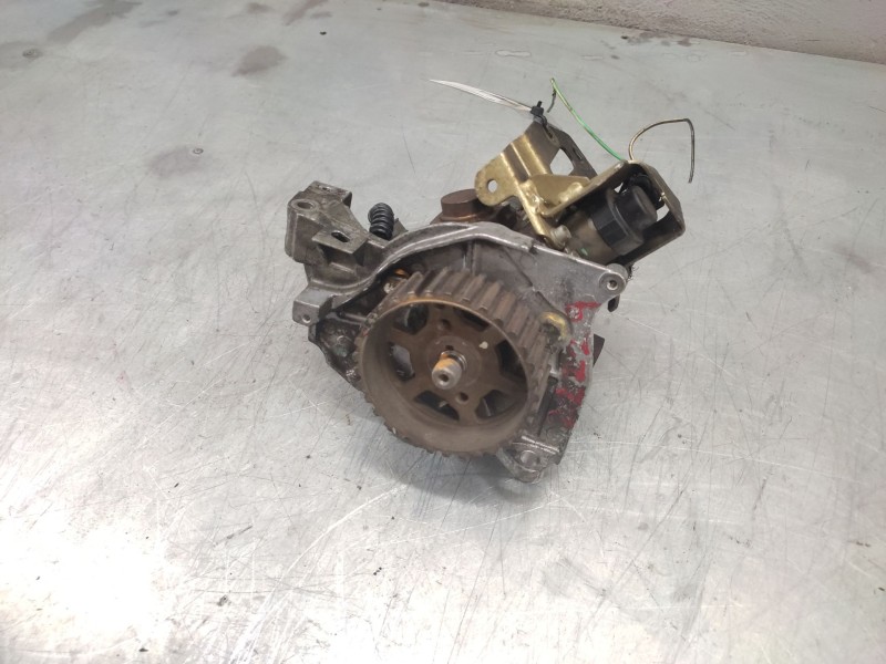 Recambio de bomba inyeccion para ford focus c-max (cap) ambiente (d) referencia OEM IAM 0445010102  9656300380