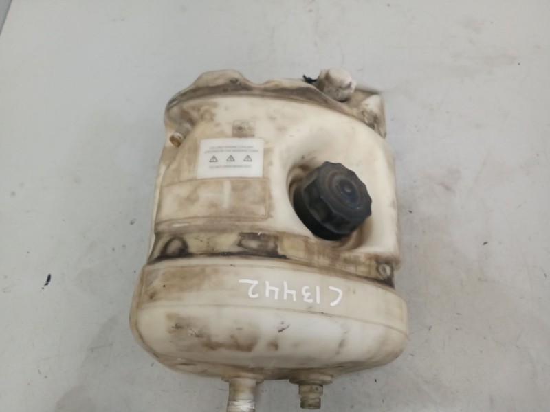 Recambio de deposito expansion para renault magnum ab 2005 referencia OEM IAM 7421239787  