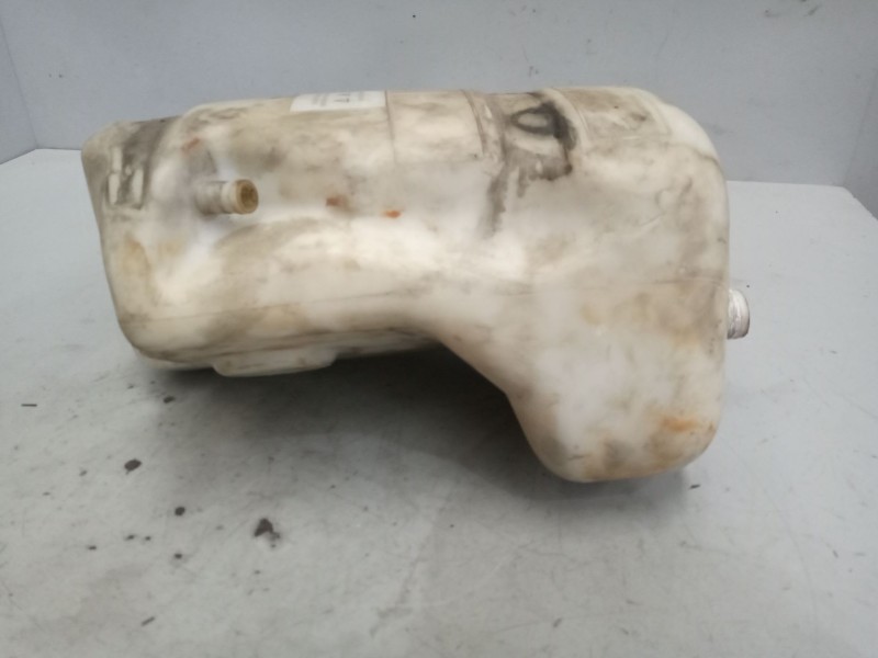 Recambio de deposito expansion para renault magnum ab 2005 referencia OEM IAM 7421239787  