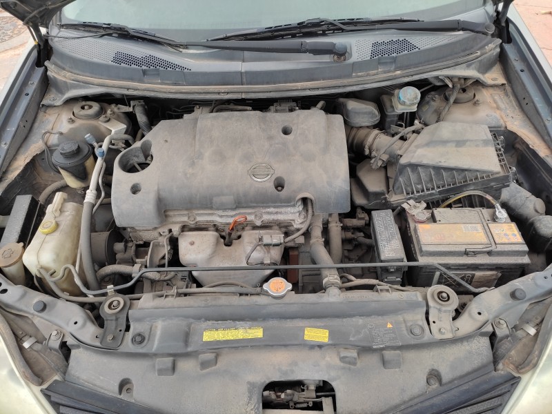 nissan primera berlina (p12) del año 2005