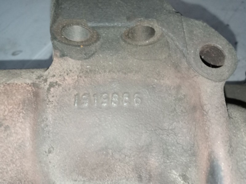 Recambio de colector escape para daf serie xf106.xxx referencia OEM IAM 1919886  1887510