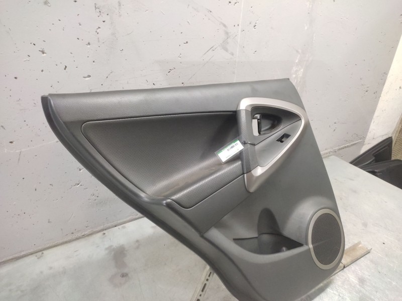 Recambio de guarnecido puerta trasera izquierda para toyota rav 4 (a3) luna referencia OEM IAM   