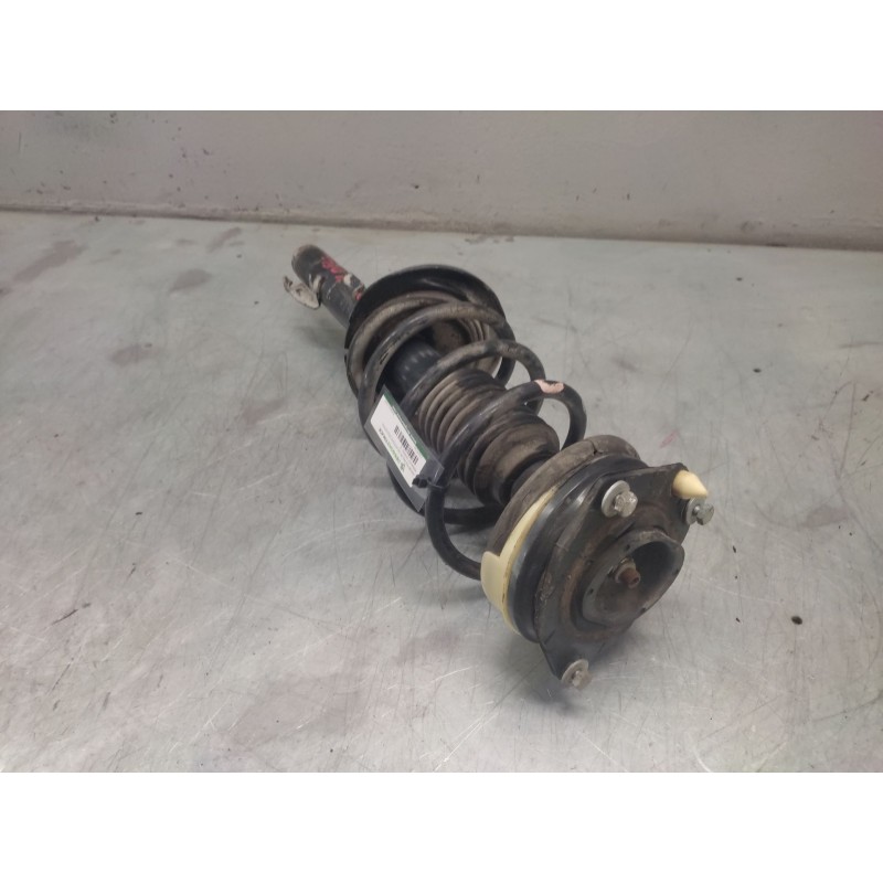 Recambio de amortiguador delantero izquierdo para renault scenic ii 1.5 dci diesel referencia OEM IAM 8200311204  
