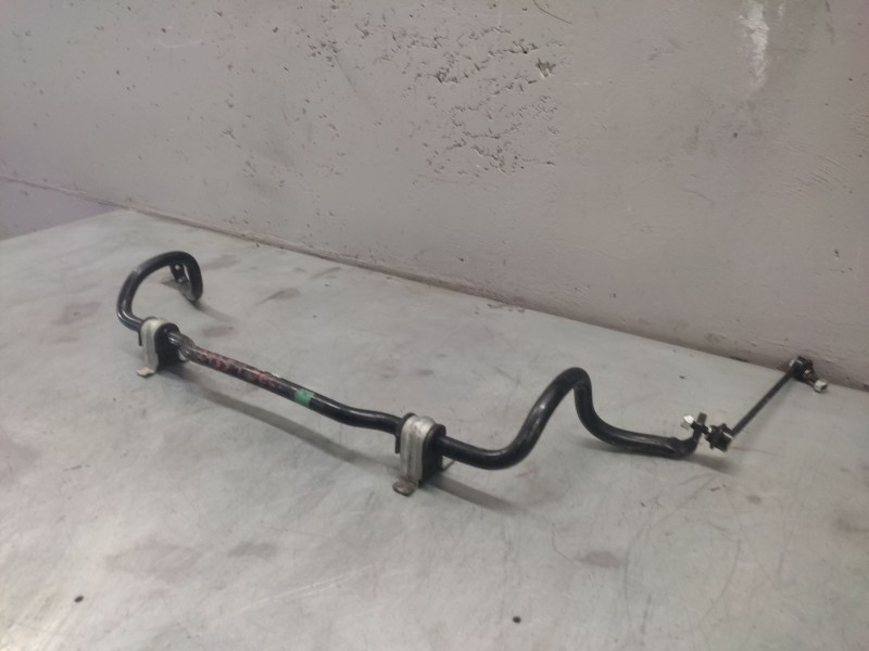 Recambio de barra estabilizadora delantera para renault scenic ii 1.5 dci diesel referencia OEM IAM   