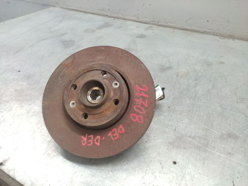 Recambio de mangueta delantera derecha para nissan micra (k12e) acenta referencia OEM IAM   