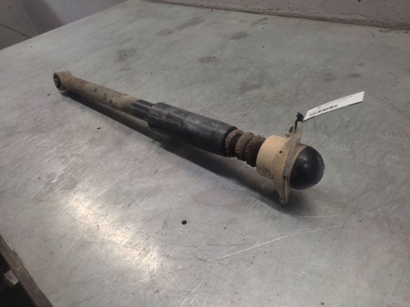 Recambio de amortiguador trasero izquierdo para skoda octavia i (1u2) 1.9 tdi referencia OEM IAM   