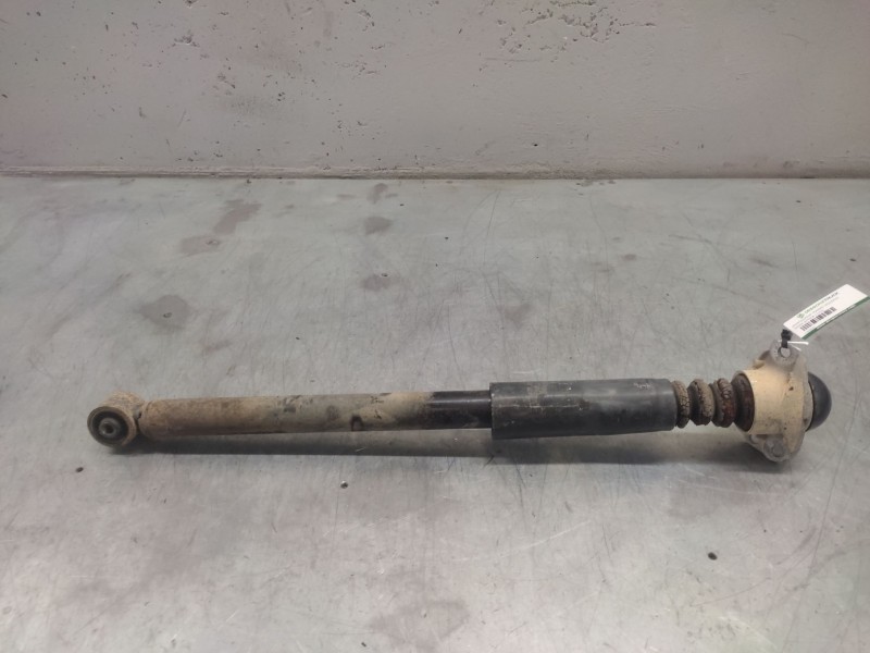 Recambio de amortiguador trasero izquierdo para skoda octavia i (1u2) 1.9 tdi referencia OEM IAM   