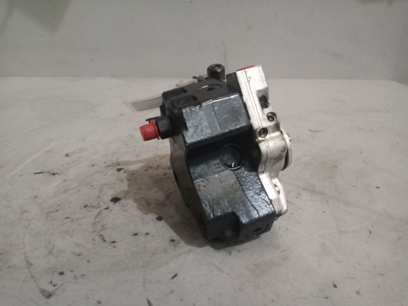 Recambio de bomba inyeccion para iveco daily iii caja/chasis 35 c 15 referencia OEM IAM 0445020046  