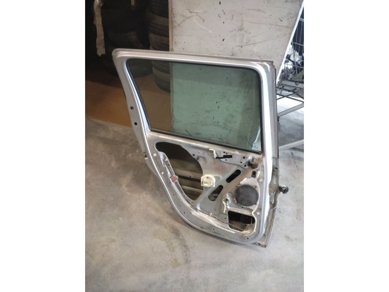 Recambio de puerta trasera izquierda para peugeot 206 sw (2e/k) 1.4 hdi referencia OEM IAM   