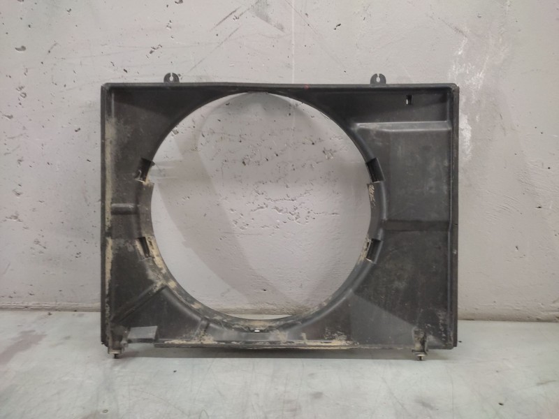 Recambio de envolvente radiador para mitsubishi pajero -- referencia OEM IAM MR404894  