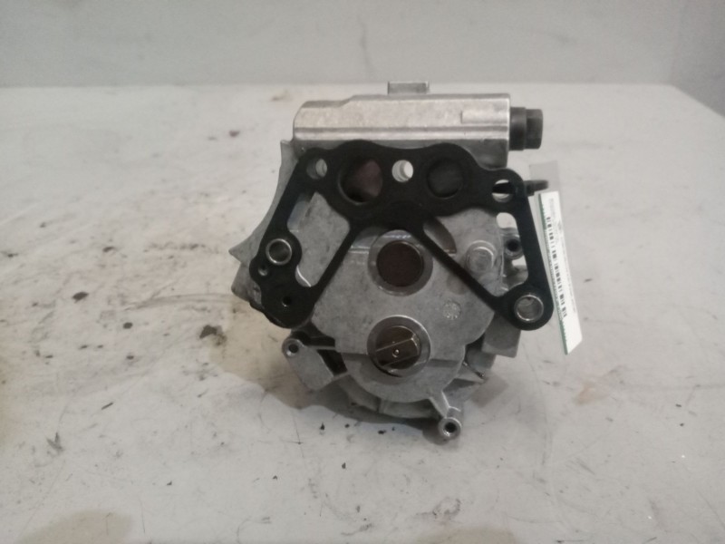 Recambio de bomba aceite para iveco daily pr einzelkabine 70 c... radstand 3450 referencia OEM IAM 504334322  