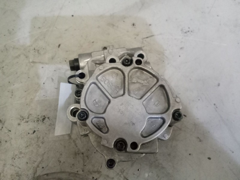 Recambio de bomba aceite para iveco daily pr einzelkabine 70 c... radstand 3450 referencia OEM IAM 504334322  