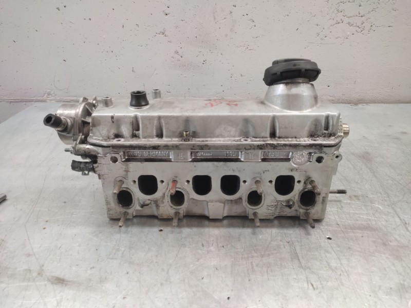 Recambio de culata para volkswagen bora berlina (1j2) referencia OEM IAM 038103373E  
