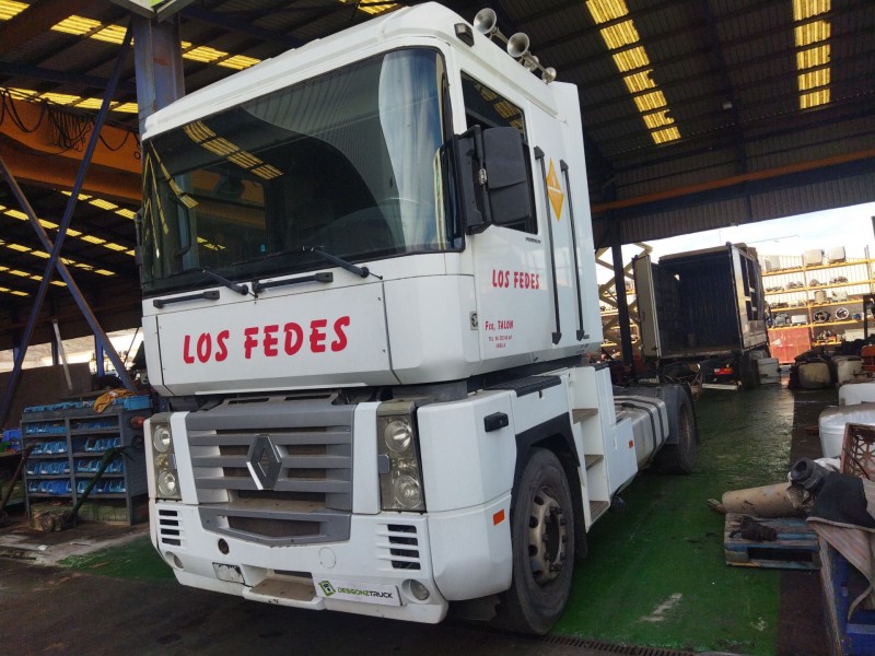 renault serie t del año 2002