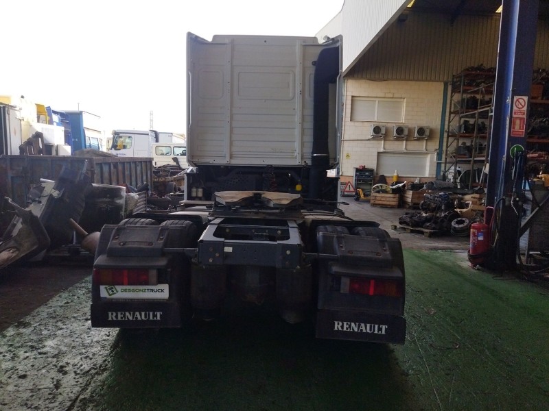 renault serie t del año 2002