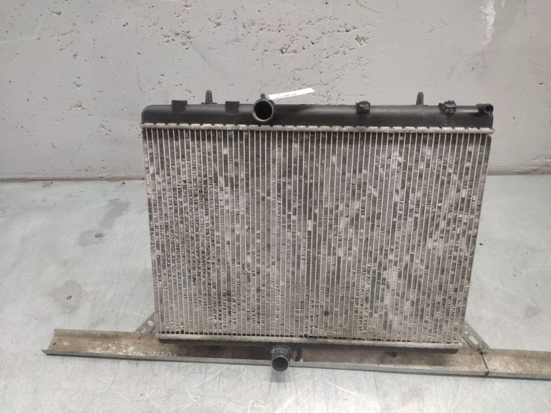 Recambio de radiador agua para peugeot 307 (s1) xr clim plus referencia OEM IAM 9646577680  
