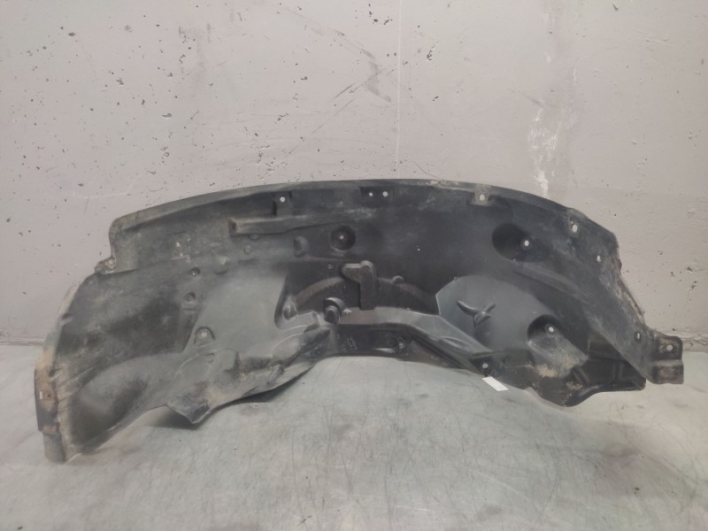 Recambio de paso rueda izquierdo para land rover discovery v6 td se referencia OEM IAM  DELANTERO 