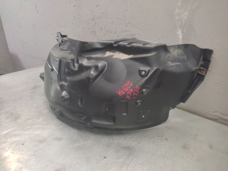 Recambio de paso rueda derecho para land rover discovery v6 td se referencia OEM IAM  DELANTERO 