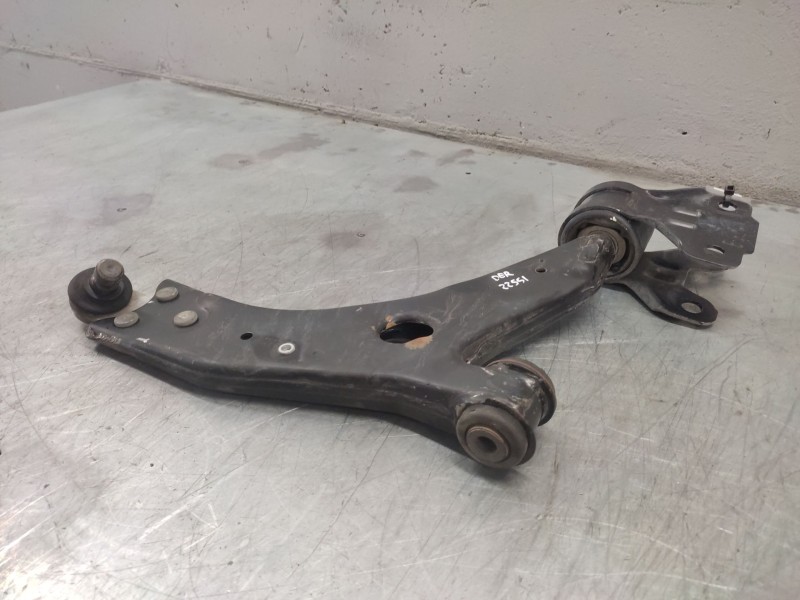 Recambio de brazo suspension inferior delantero derecho para ford focus lim. (cb8) titanium referencia OEM IAM   