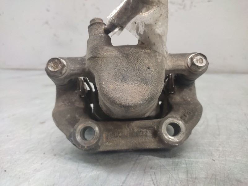 Recambio de pinza freno trasera izquierda para ssangyong rexton 290 referencia OEM IAM   