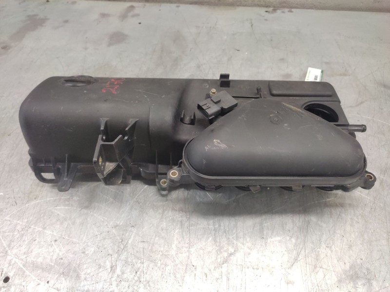 Recambio de tapa motor para nissan micra (k12e) acenta referencia OEM IAM AX605  