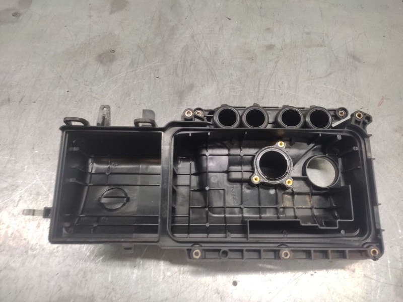 Recambio de tapa motor para nissan micra (k12e) acenta referencia OEM IAM AX605  
