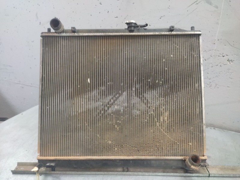 Recambio de radiador agua para mitsubishi pajero -- referencia OEM IAM   
