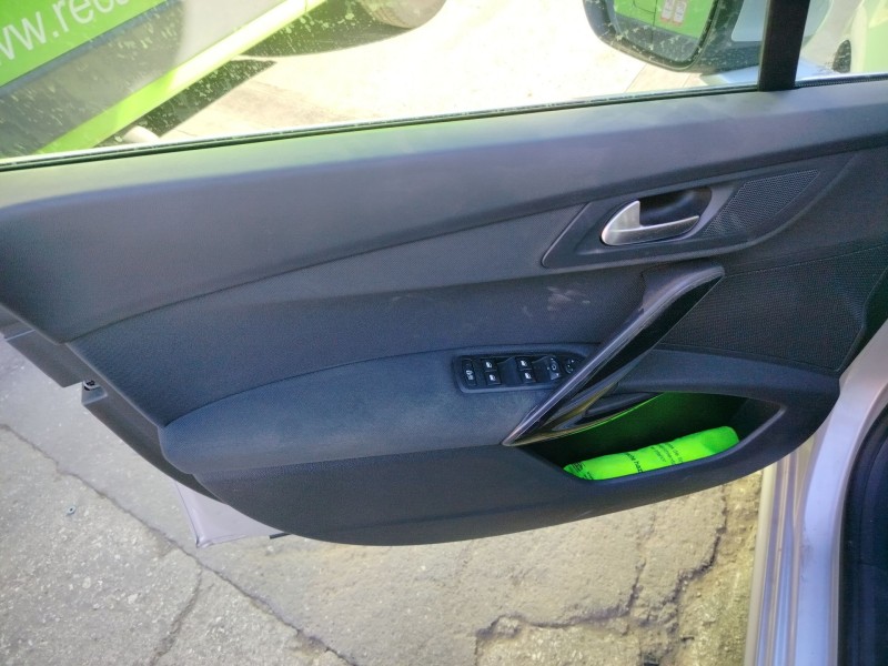 peugeot 508 i (8d_) del año 2016