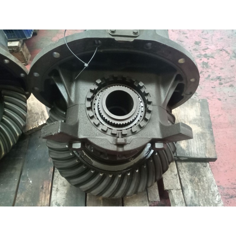 Recambio de grupo para volvo b 12 b12ble (340cv) referencia OEM IAM RS1228B 20480736 DSS44B/RATIO:2.85/13X37