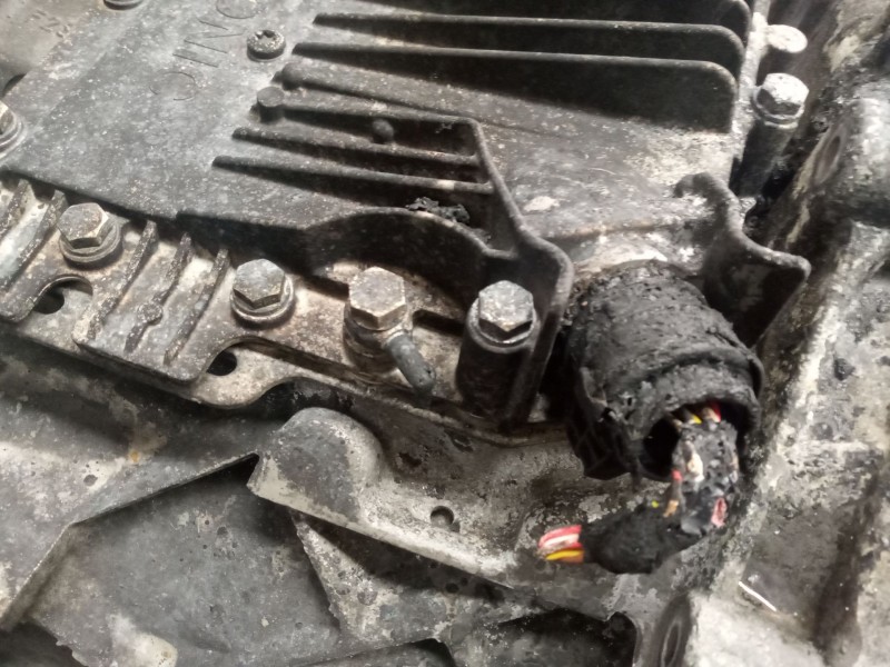 Recambio de caja cambios para daf serie xf106.xxx referencia OEM IAM 12AS2331TD 1912141 1353041040