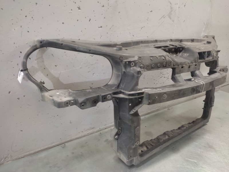 Recambio de panel frontal para volkswagen polo (9n1) gt referencia OEM IAM   
