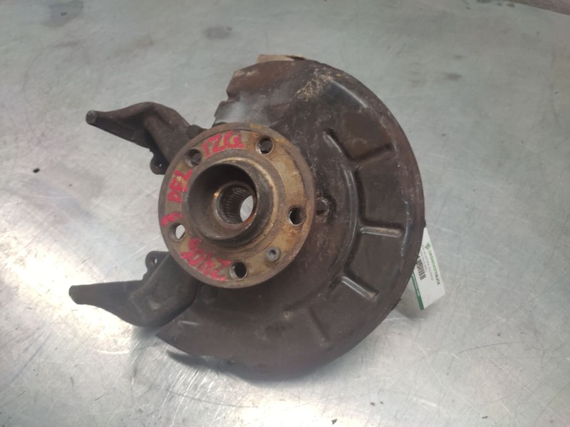 Recambio de mangueta delantera izquierda para volkswagen polo (9n1) gt referencia OEM IAM   