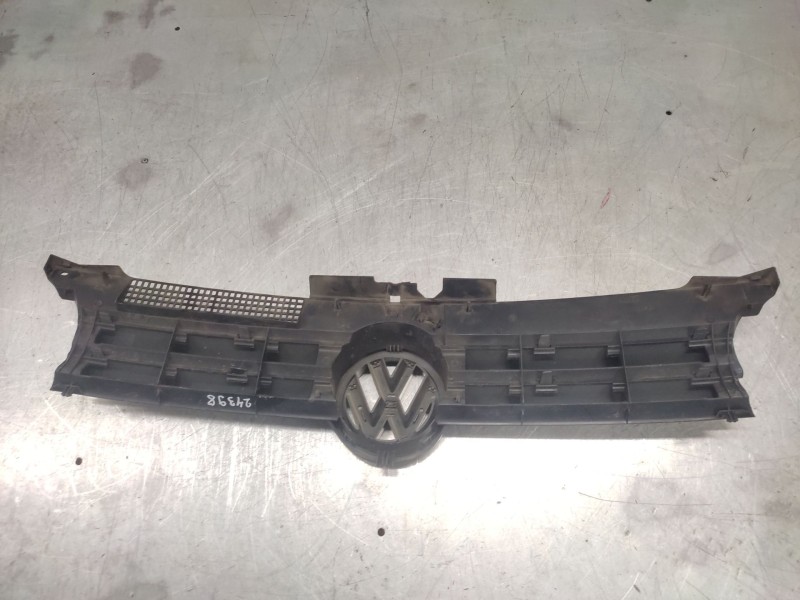 Recambio de rejilla delantera para volkswagen golf iv berlina (1j1) 1.6 16v referencia OEM IAM 1J0853651H  