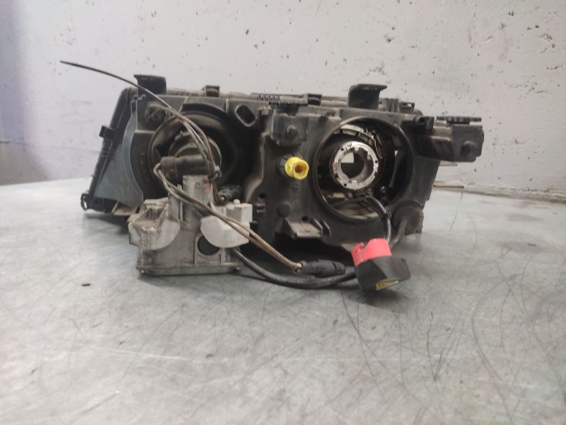 Recambio de faro derecho para bmw 3 (e46) 328 i referencia OEM IAM   