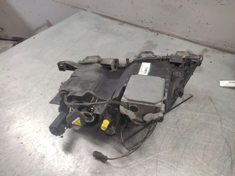 Recambio de faro derecho para bmw 3 (e46) 328 i referencia OEM IAM   