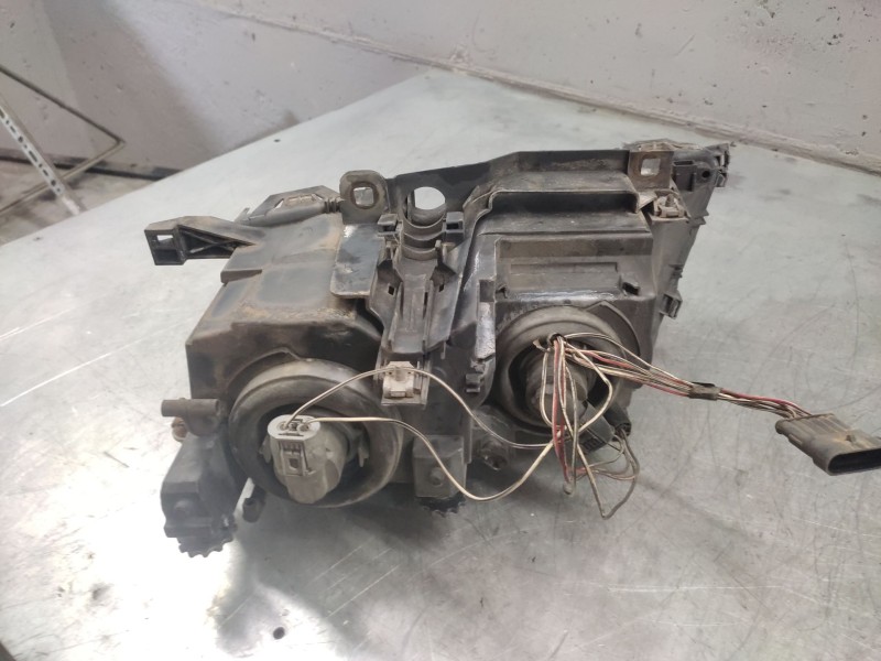 Recambio de faro derecho para bmw 3 (e46) 330 i referencia OEM IAM   