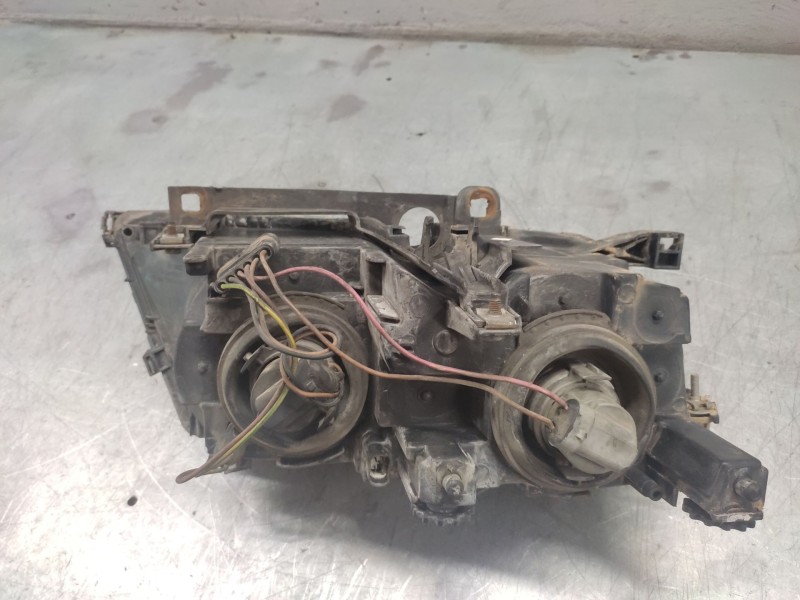 Recambio de faro izquierdo para bmw 3 (e46) 316 i referencia OEM IAM   