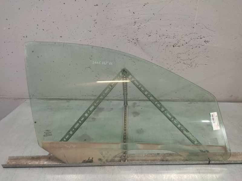 Recambio de luna delantera derecha para ford focus berlina (cak) ambiente referencia OEM IAM   