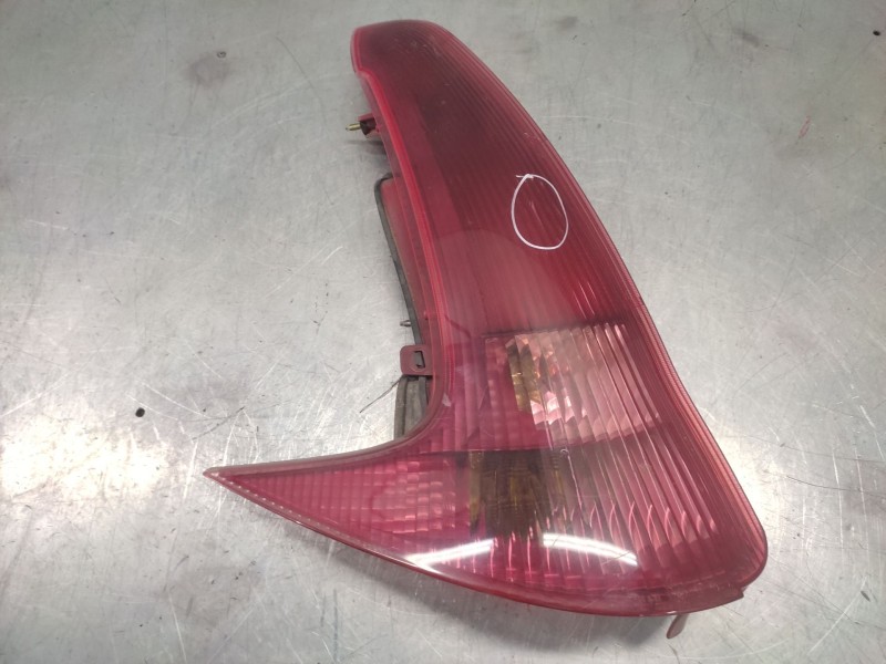 Recambio de piloto trasero izquierdo para peugeot 206 sw (2e/k) 1.4 hdi referencia OEM IAM   